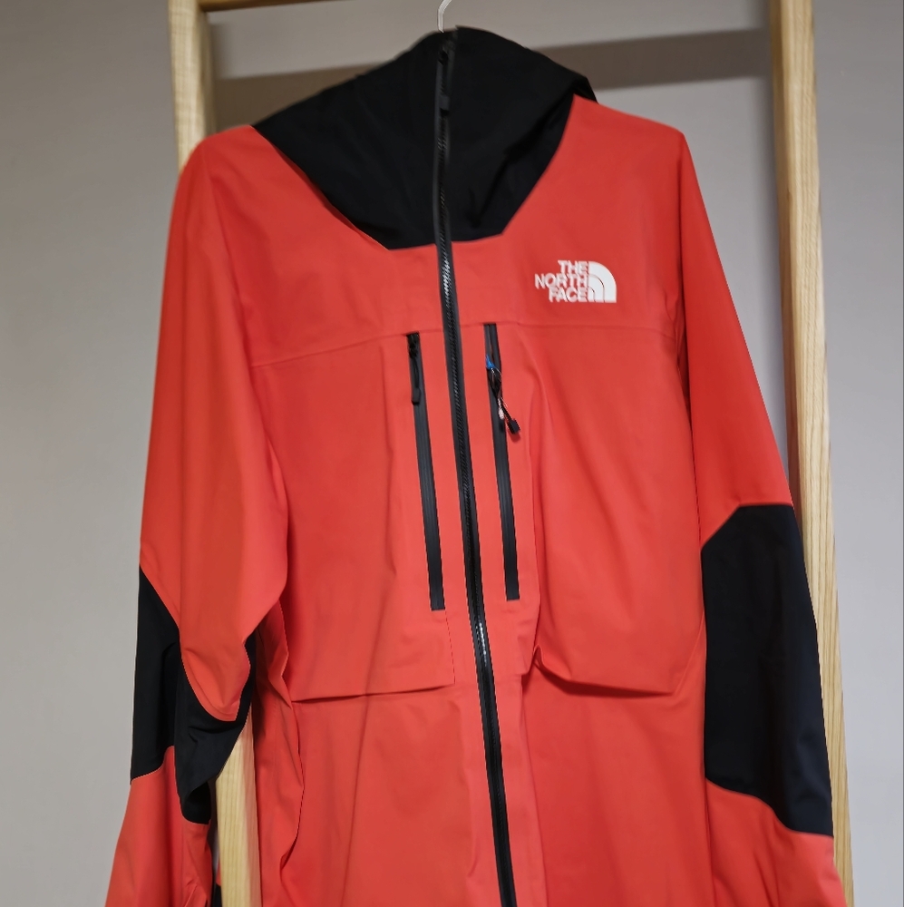 NWT The North Face L5 Dryvent shell